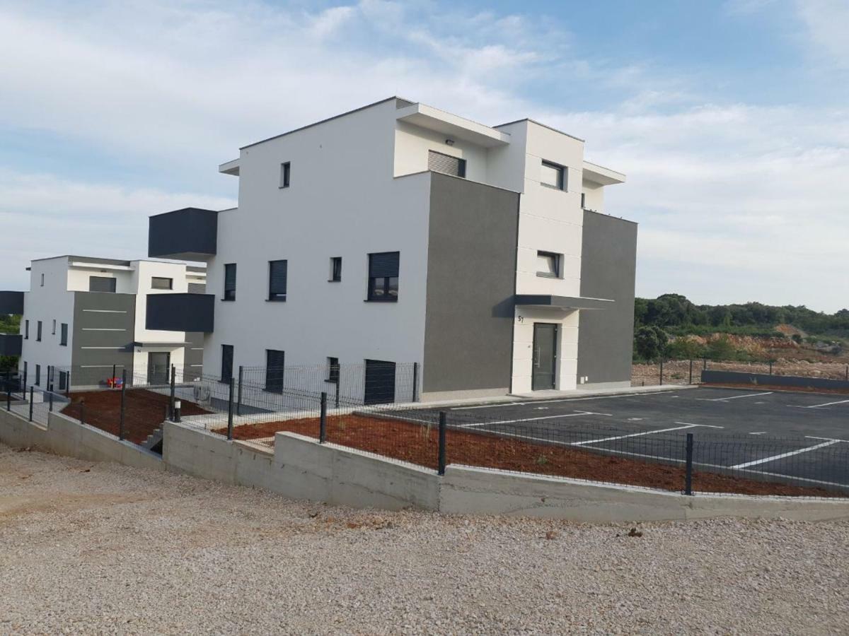 Black&White 2 Apartamento Krk Island Exterior foto
